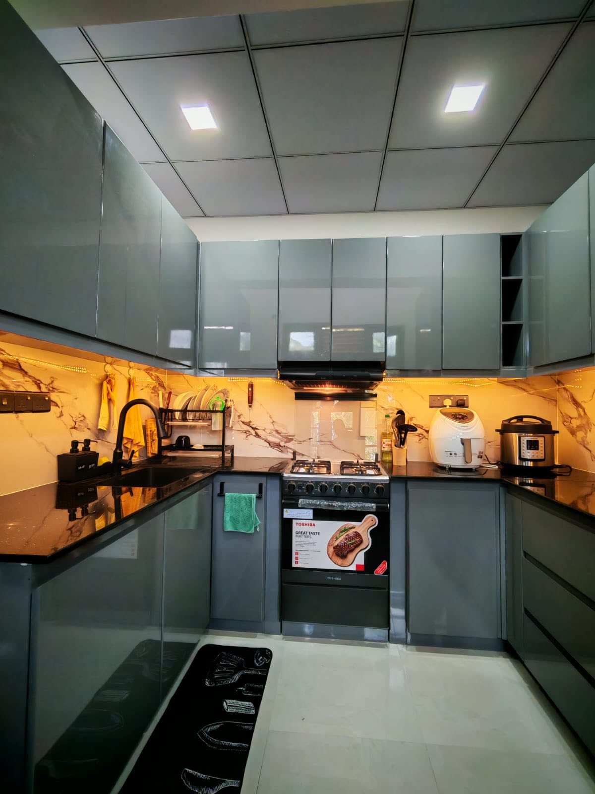 Modern Pantry View 2